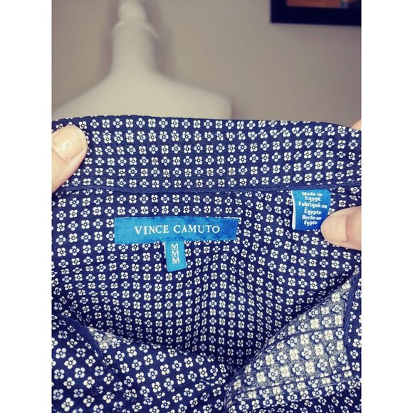 Vince Camuto M Blue Short Sleeve Button Down Floral Blouse - Picture 4 of 5